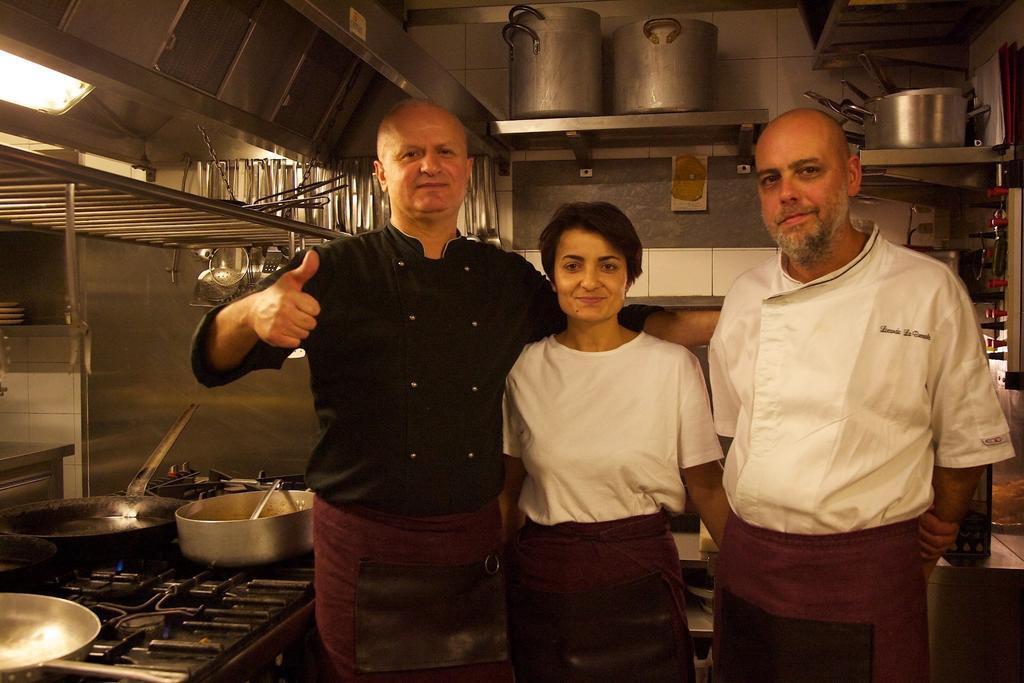 La Bussola Da Gino Hotell Quarrata Eksteriør bilde